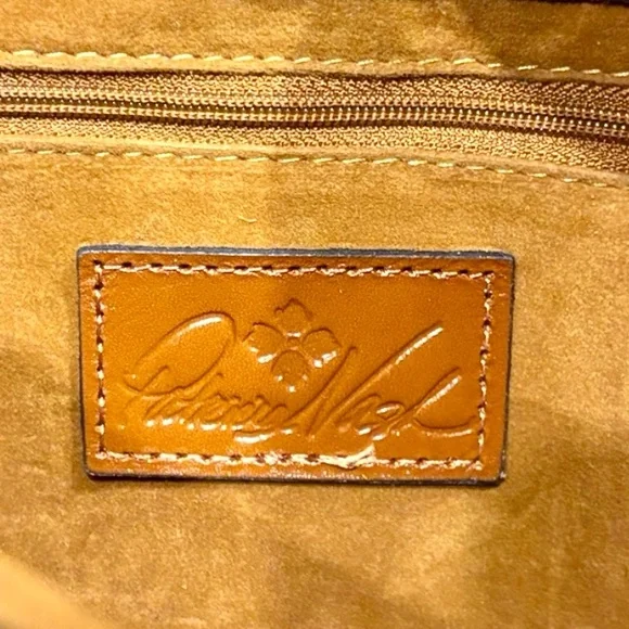 PATRICIA NASH Tooled Laurentina Crossbody Leather & Handcrafted Stitching - Picture 7 of 15